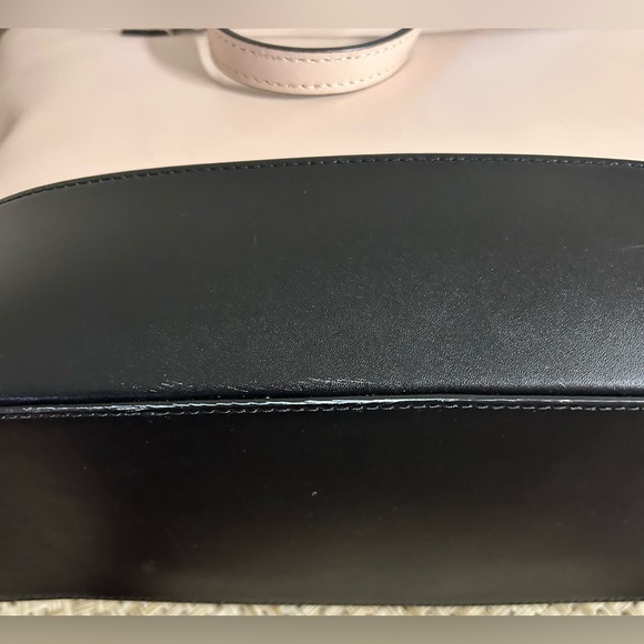Kate Spade New York , Briel Tote, Cream and Black. Smoke free home . - Picture 9 of 10